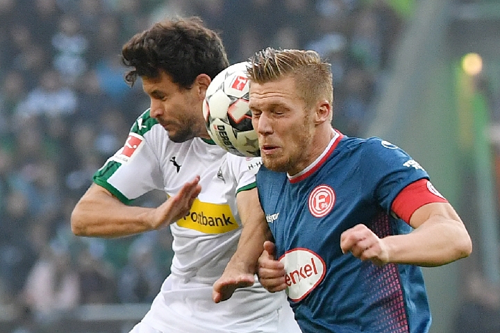 次拉开帷幕 次拉开帷幕