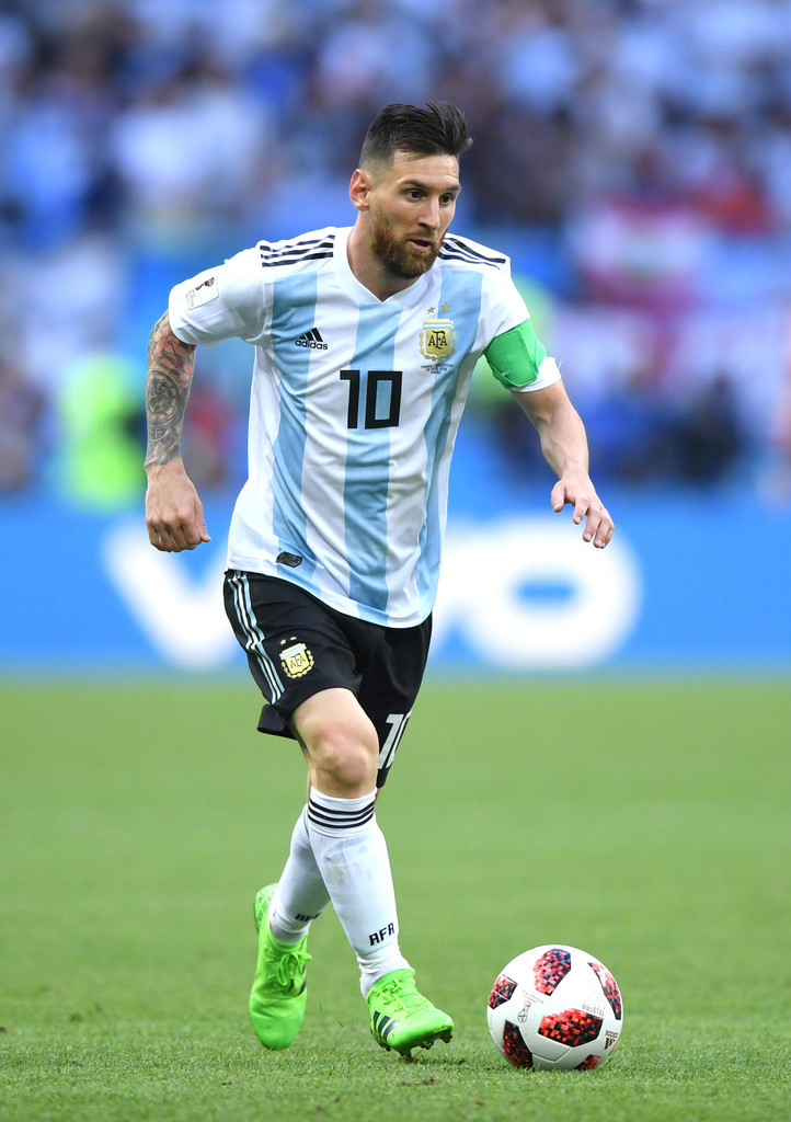 在比赛中连 在比赛中连